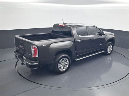 Used 2019 GMC Canyon SLT w/ Trailering Package image 17