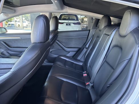 Used 2021 Tesla Model 3 Performance AWD/4WD image 29