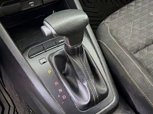 Used 2021 Kia Rio S image 18