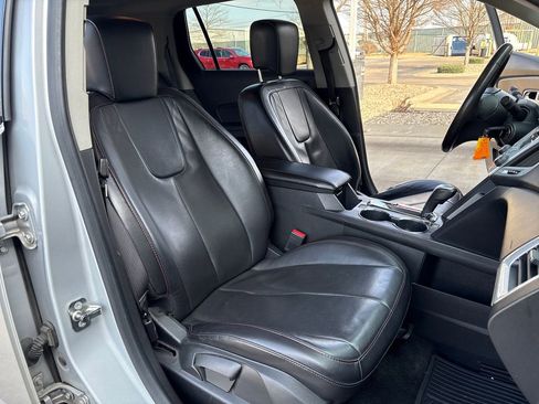 Used 2015 GMC Terrain SLT w/ Chrome Appearance Package image 40