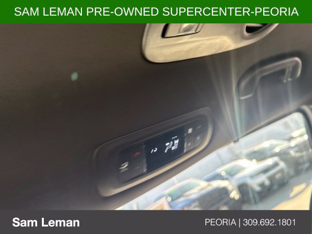 Used 2026 Chrysler Pacifica Select FWD image 15