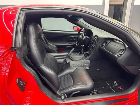 Used 2003 Chevrolet Corvette Z06 w/ Memory Package, 3 Drivers image 20