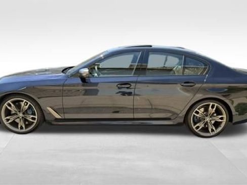 Used 2019 BMW M550i xDrive w/ Dynamic Handling Package AWD/4WD image 10