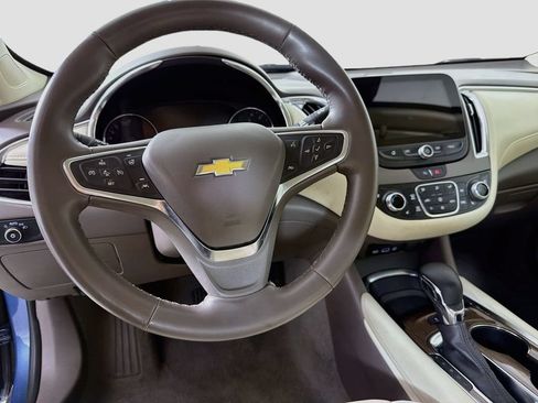 Used 2024 Chevrolet Malibu LT FWD image 15