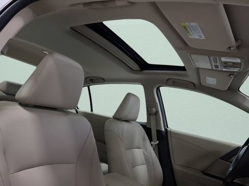 Used 2016 Honda Accord EX-L image 11