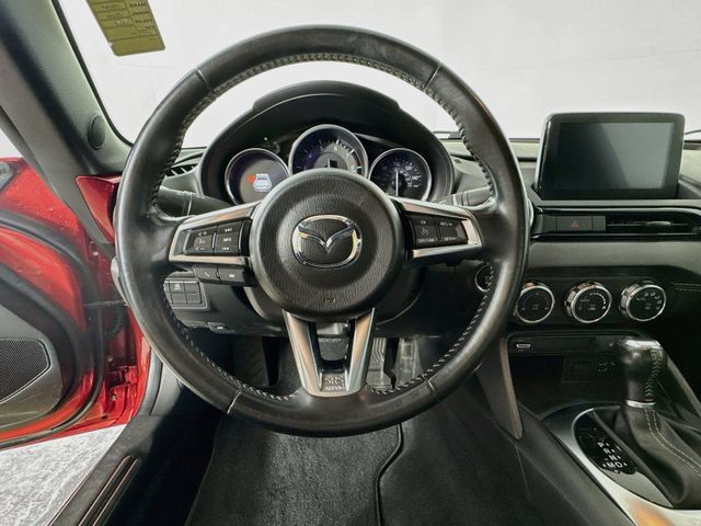 Used 2021 MAZDA MX-5 Miata RF Grand Touring RWD image 15