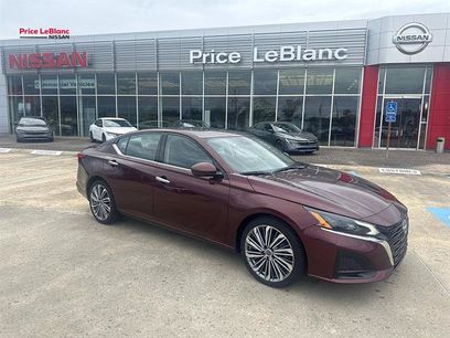 Certified 2025 Nissan Altima 2.5 SL