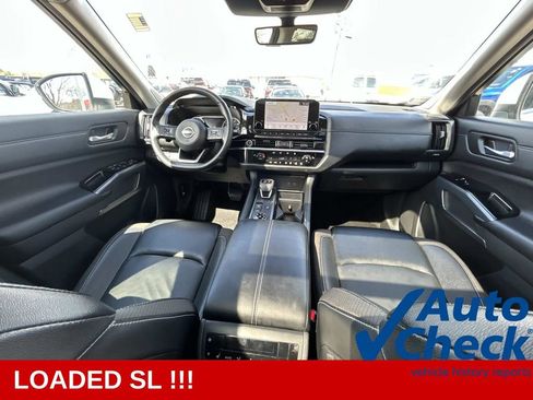 Certified 2023 Nissan Pathfinder SL w/ SL Premium Package AWD/4WD image 19