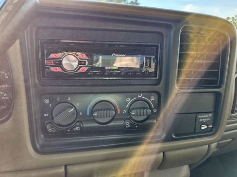 Used 2000 Chevrolet Silverado 1500 LS RWD image 38