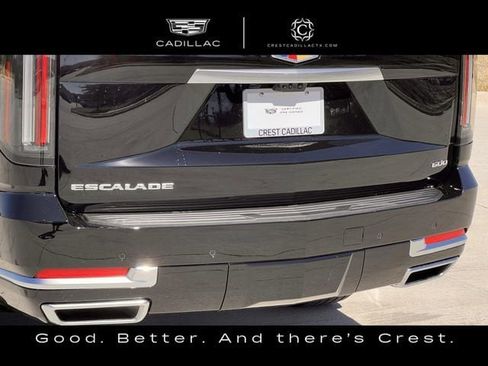 Certified 2026 Cadillac Escalade ESV Luxury image 9