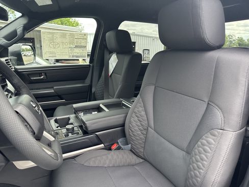 New 2026 Toyota Tundra SR5 AWD/4WD image 14