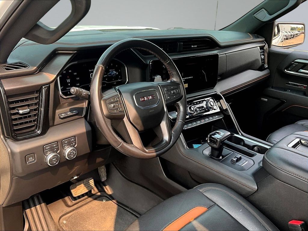 Used 2022 GMC Sierra 1500 AT4 w/ AT4 Premium Package AWD/4WD image 20