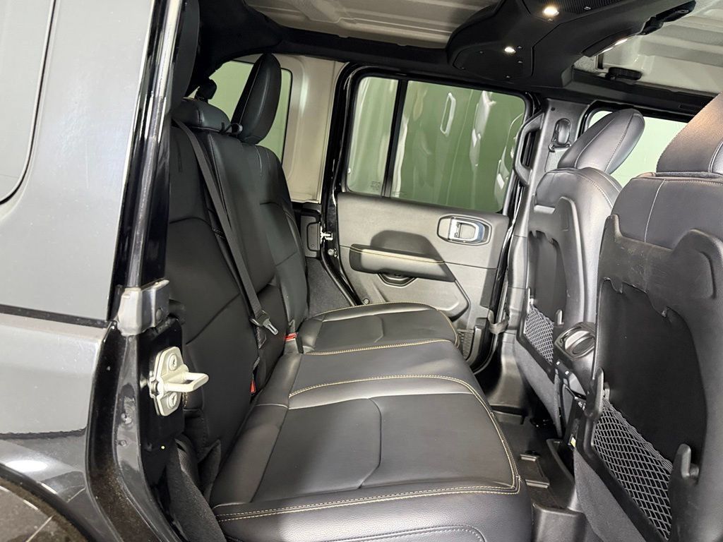 Used 2024 Jeep Wrangler Unlimited Sahara w/ Safety Group AWD/4WD image 20