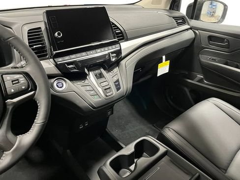 New 2026 Honda Odyssey EX-L image 17