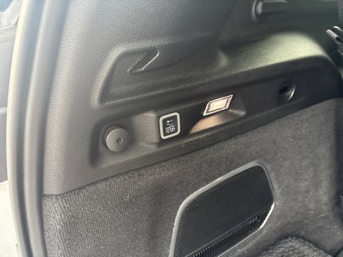 Used 2021 Jeep Grand Cherokee L Summit image 22