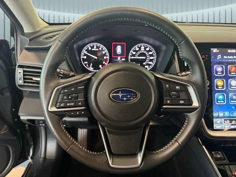 Used 2025 Subaru Outback Premium AWD/4WD image 10