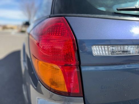 Used 2005 Subaru Outback 2.5i AWD/4WD image 33
