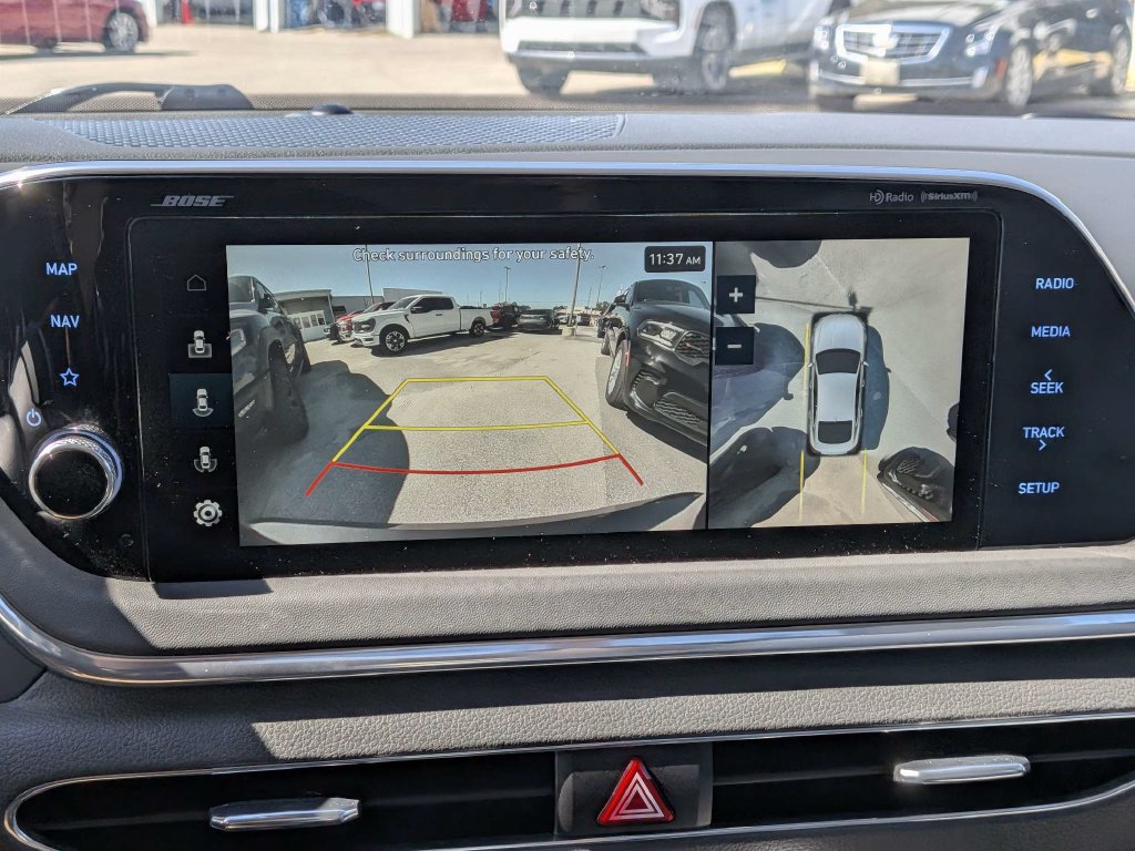 Used 2023 Hyundai Sonata Limited w/ Preferred Accessory Package FWD image 28