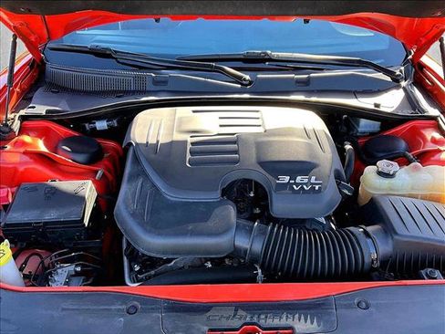 Used 2022 Dodge Charger GT w/ Blacktop Package image 11