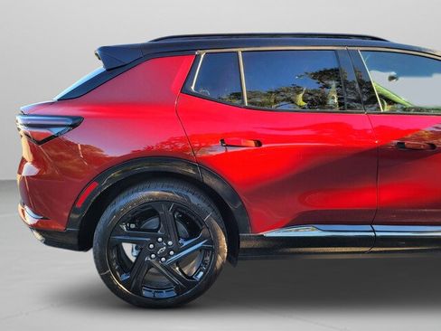 New 2026 Chevrolet Equinox EV RS image 21