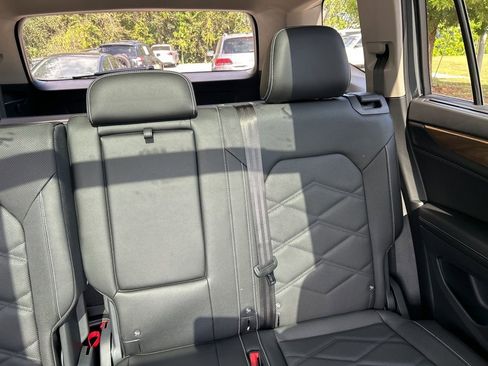 New 2026 Volkswagen Atlas SE image 13