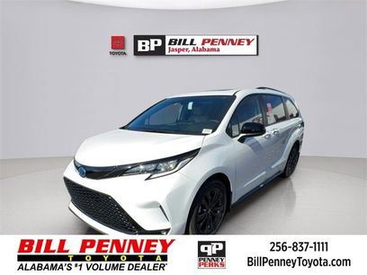 New 2025 Toyota Sienna XSE