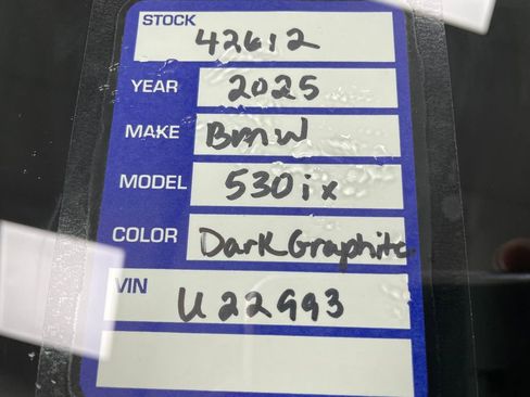 Used 2025 BMW 530i xDrive image 36