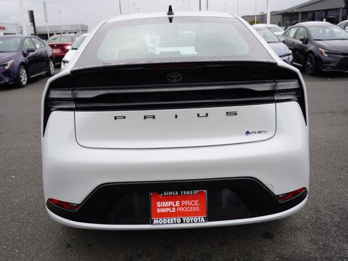 New 2026 Toyota Prius XSE image 9