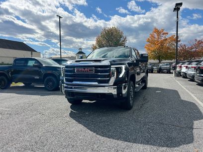 New 2026 GMC Sierra 2500 SLT w/ SLT Premium Package
