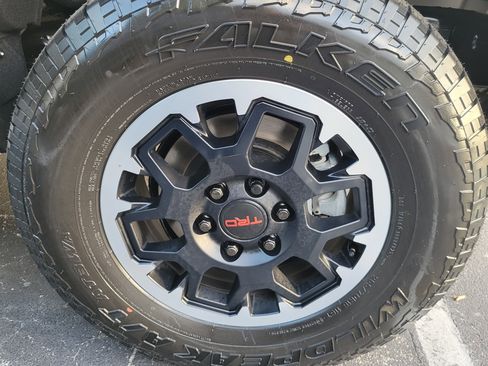 New 2026 Toyota 4Runner TRD Off-Road Premium AWD/4WD image 14