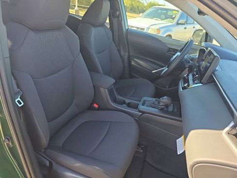 New 2026 Toyota Corolla Cross LE image 10