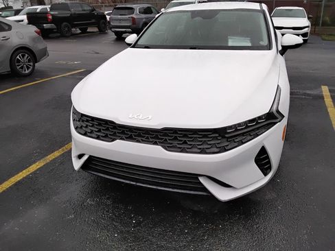 Used 2023 Kia K5 LXS image 11