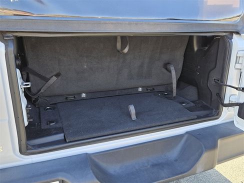 Used 2023 Jeep Wrangler Sport image 12