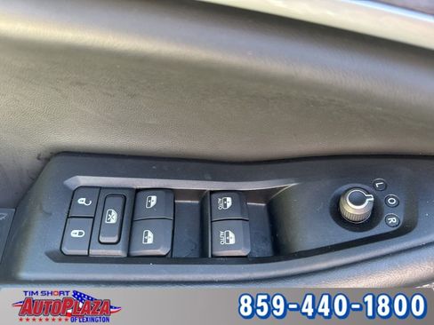 Used 2024 Jeep Grand Cherokee Limited image 62