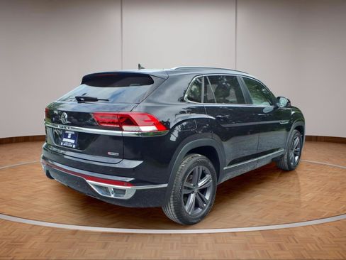 Used 2022 Volkswagen Atlas Cross Sport SEL R-Line AWD/4WD image 6