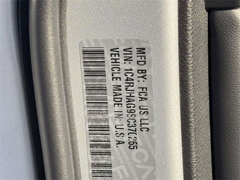 New 2025 Jeep Grand Cherokee Laredo X w/ Luxury Tech Group I image 26