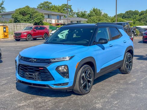 Used 2023 Chevrolet TrailBlazer RS w/ Convenience Package FWD image 8