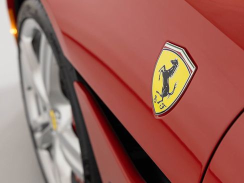 Used 2020 Ferrari Portofino image 48