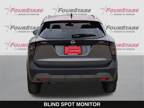 New 2026 Nissan Kicks SV image 5