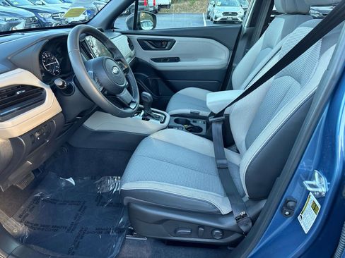 Certified 2025 Subaru Forester Premium image 10