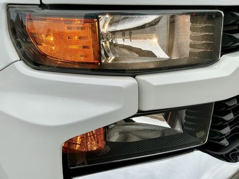 Used 2021 Chevrolet Silverado 1500 Custom w/ Safety Confidence Package image 8