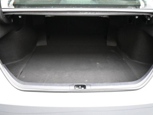Used 2022 Toyota Camry SE w/ Convenience Package FWD image 18