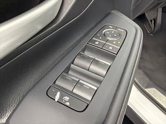Certified 2026 Toyota Grand Highlander FWD image 20