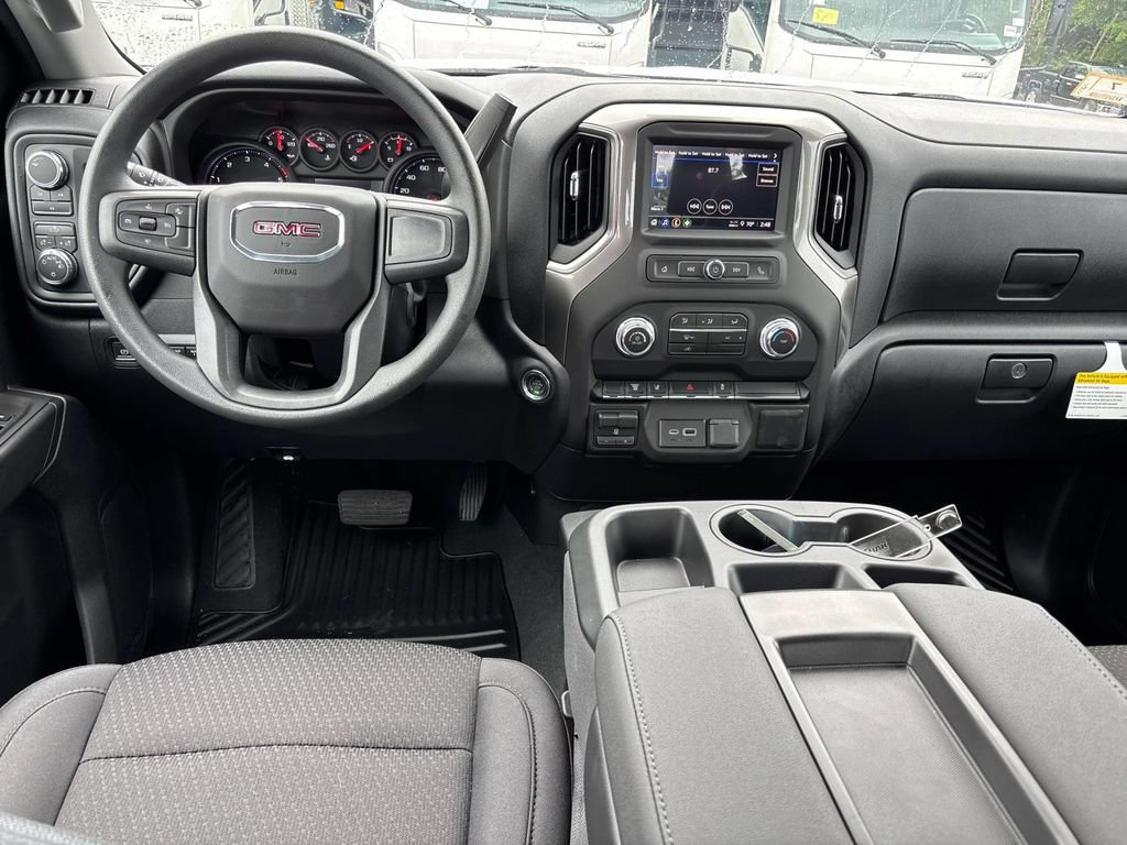 Used 2026 GMC Sierra 3500 Pro AWD/4WD image 10