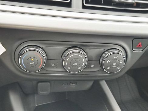 New 2026 Chevrolet Trax RS w/ Driver Confidence Package FWD image 21