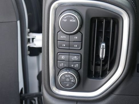 Used 2020 Chevrolet Silverado 2500 LTZ w/ LTZ Premium Package AWD/4WD image 17