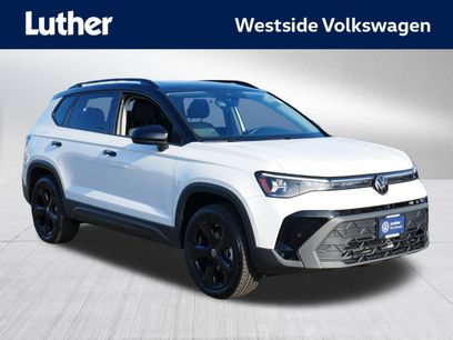 Certified 2025 Volkswagen Taos SE