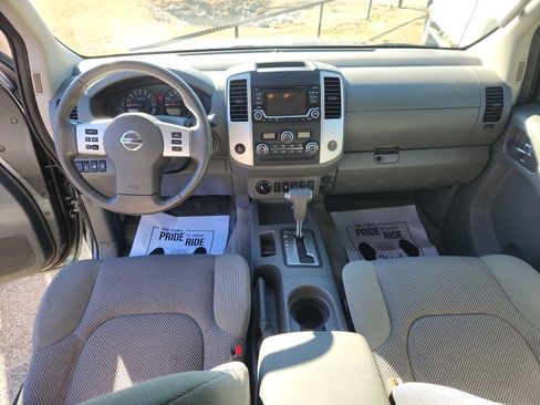 Used 2018 Nissan Frontier SV w/ Value Truck Package image 6