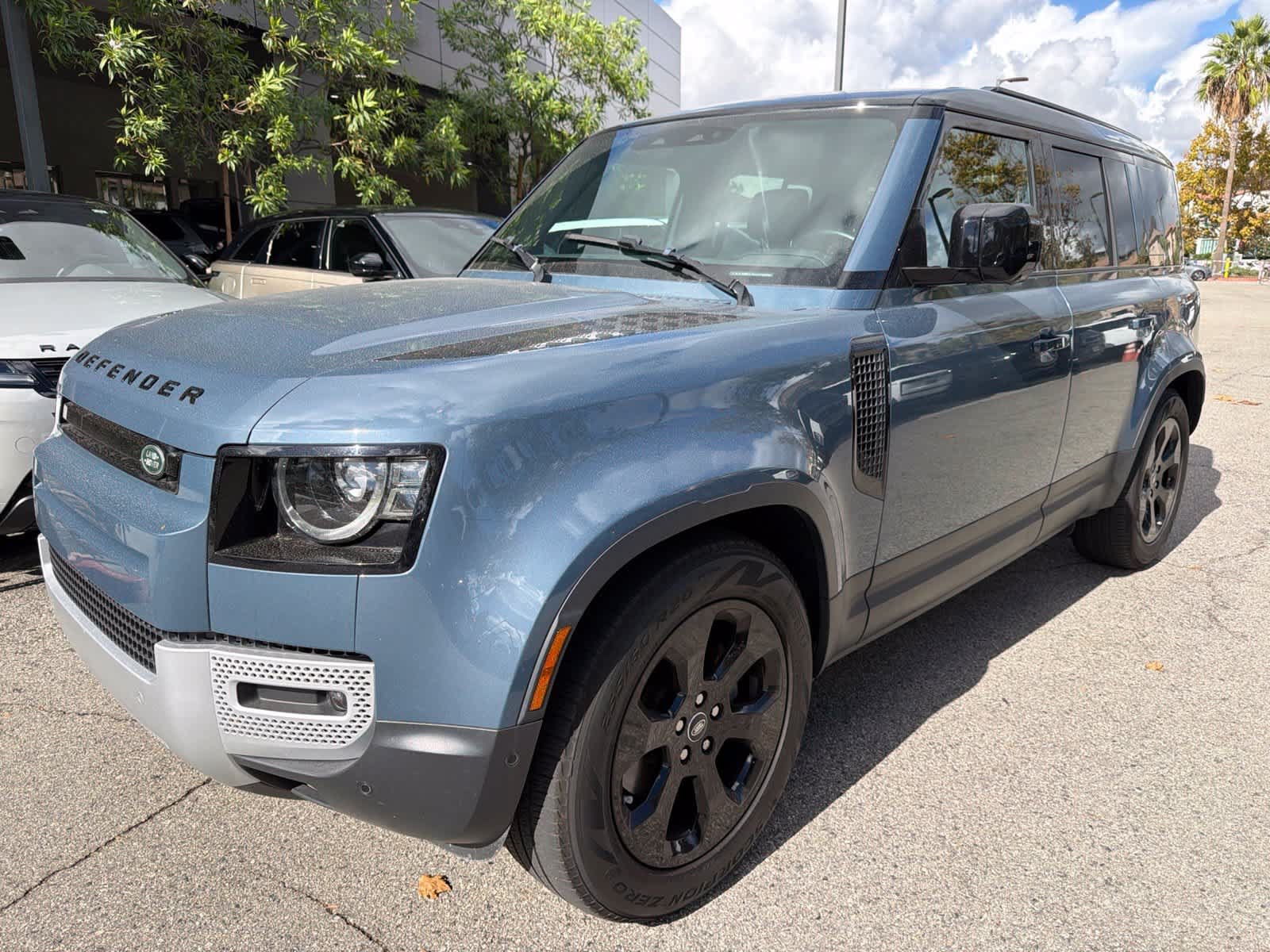 Used 2025 Land Rover Defender 110 S AWD/4WD image 1