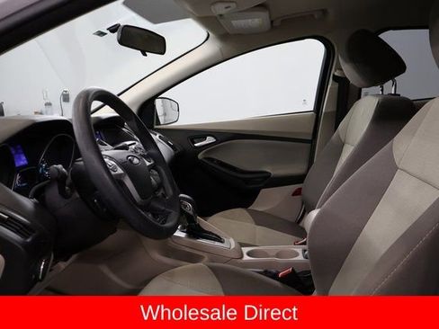 Used 2013 Ford Focus SE FWD image 11